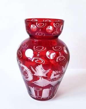 Friedrich Egermann - Ruby Red Vase kopen? Bied vanaf 20!