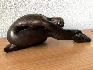 Niet of onleesbaar gesigneerd - Prachtig beeld " DANSERES " kopen? Bied vanaf 1!