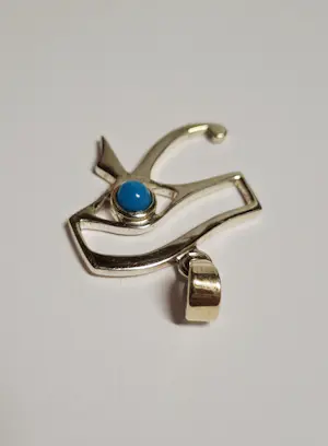 Nieuw handgemaakte zilveren hanger met het Oog van Horus kopen? Bied vanaf 45!