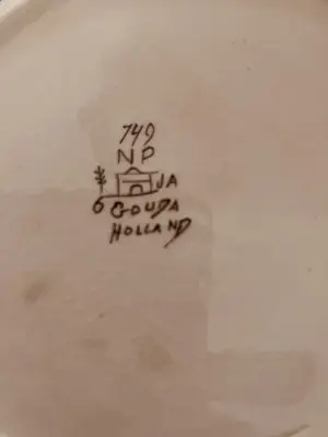 Vest Keramiek Gouda - Aardewerk schaal kopen? Bied vanaf 50!