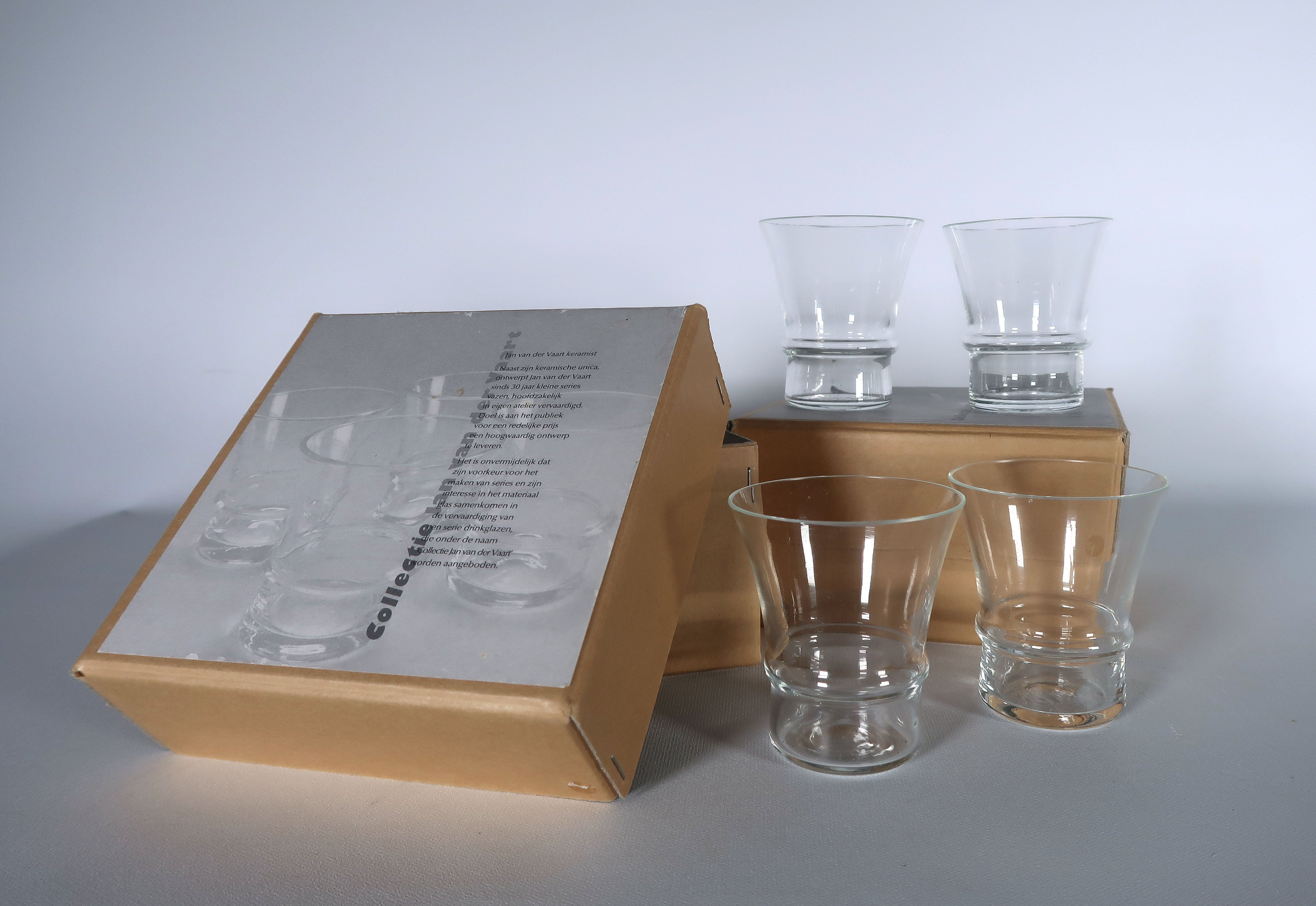 Jan van der Vaart - Glas, 8 glazen uit ''Collectie Jan van der Vaart'' verkocht voor € 50!