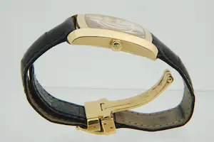 92 - Stijlvol 18Krt gouden Baume et Mercier "Hampton Milleis" polshorloge kopen? Bied vanaf 1600!