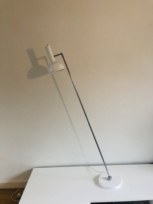 H.Th.J.A. Busquet - Hala vloerlamp kopen? Bied vanaf 225!