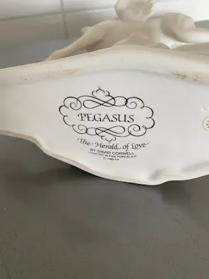 Niet of onleesbaar gesigneerd - Pegasus "The Herald of Love" kopen? Bied vanaf 1!