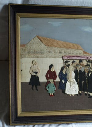 Curiosa - Textielkunst , Joodse bruiloft – gesigneerd en ingelijst kopen? Bied vanaf 1!