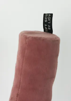 Lidy Jacobs - Sliding shoes / Soft Sculptures kopen? Bied vanaf 100!