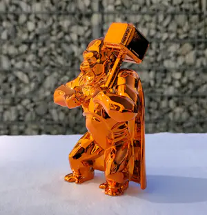 Richard Orlinski - HAMMER KONG SPIRIT (ORANGE EDITION) kopen? Bied vanaf 240!