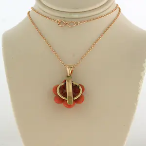 14k rosé gouden collier met hanger bezet met koraal - 45 cm kopen? Bied vanaf 270!