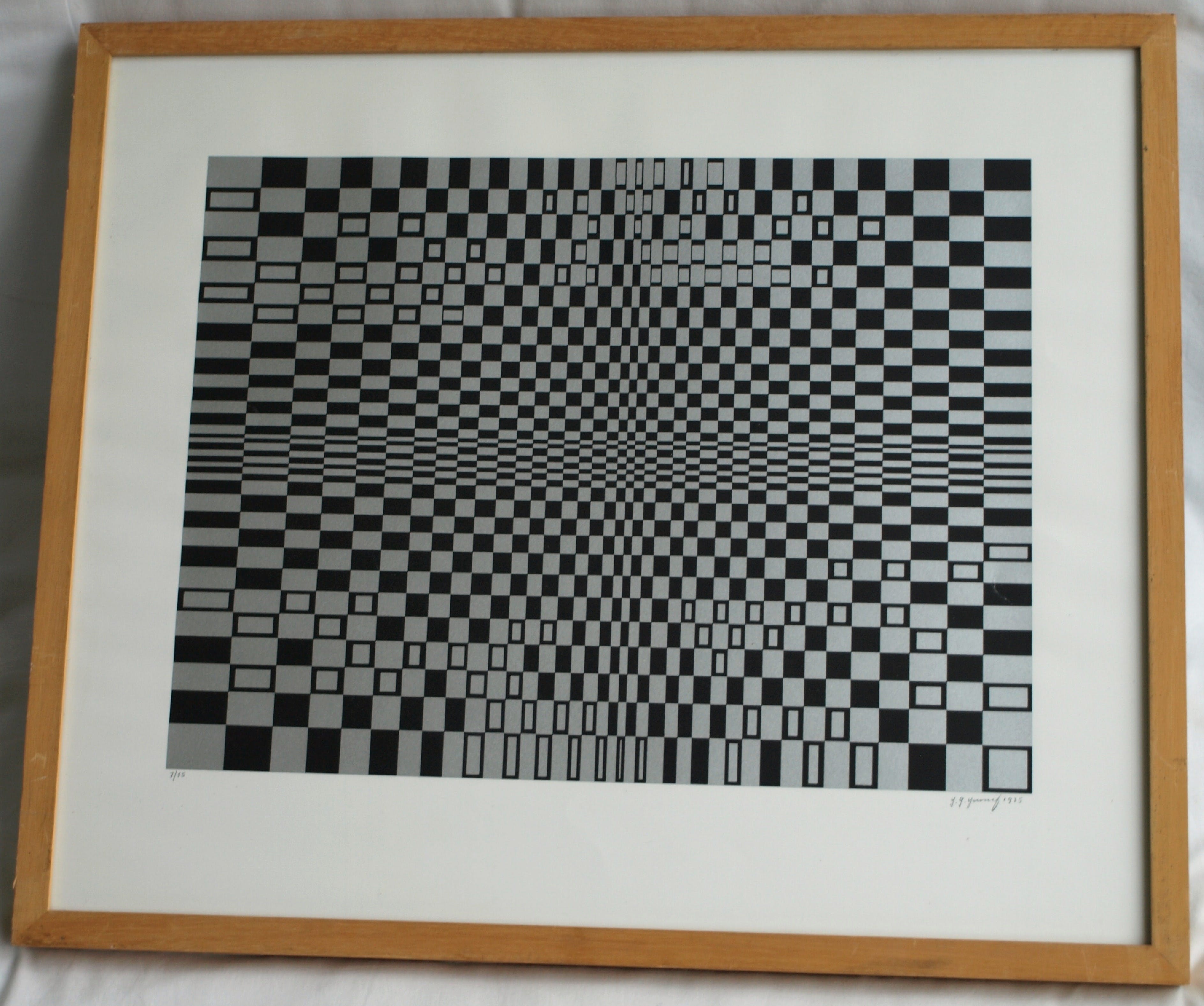 Yahya Youssef - Zeefdruk , Op Art – gesigneerd & ingelijst - 1975 - oplage 15  verkocht voor € 75!