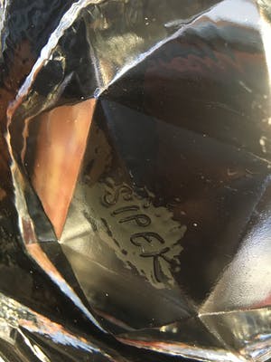 Borek Sipek - Geometrische schaal kopen? Bied vanaf 35!