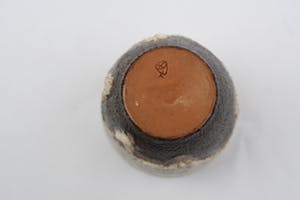 De Steenuil - vaasje - fatlava glazuur - gemerkt met uil kopen? Bied vanaf 1!