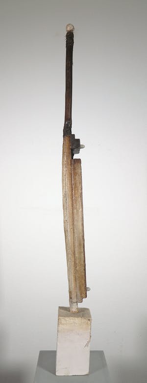 Ron van der Werf - Beeld in gemengde techniek, o.a. hout en kunststof, Zonder titel kopen? Bied vanaf 1!