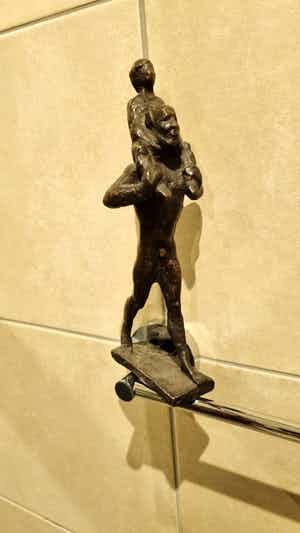 Pieter d' Hont - Man en kind verkocht voor € 600!