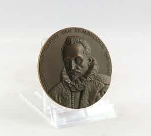 Han Wezelaar - Bronzen penning, Philips van Marnix van St. Aldegonde verkocht voor € 40!