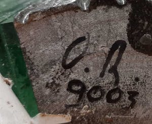 Niet of onleesbaar gesigneerd - Object van hardsteen en glas kopen? Bied vanaf 1!