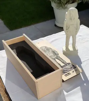 Imbue - XL Ancient Astronaut Tutankhamun (Pearl White) kopen? Bied vanaf 270!