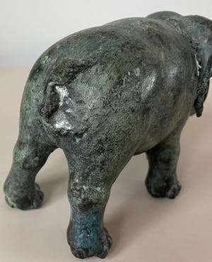 Niet of onleesbaar gesigneerd - Bronzen beeld van een Indische Olifant kopen? Bied vanaf 1!
