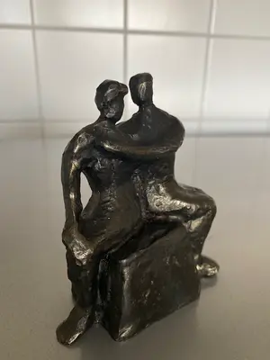 Niet of onleesbaar gesigneerd - schouder aan schouder kopen? Bied vanaf 1!