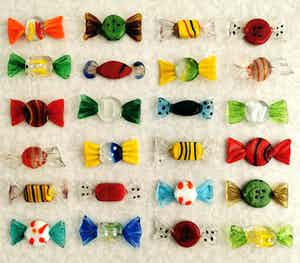 Seguso - 24x Murano Glas Snoepjes / Bonbons / Sweets - Vintage Kunst Venetië verkocht voor € 70!