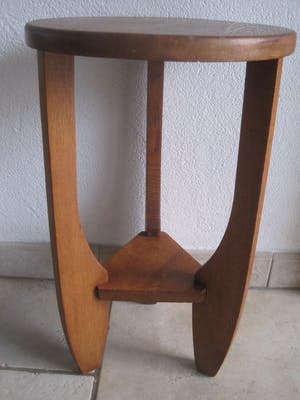 Curiosa - Amsterdamse School bijzettafel, plantentafel of kruk. kopen? Bied vanaf 75!