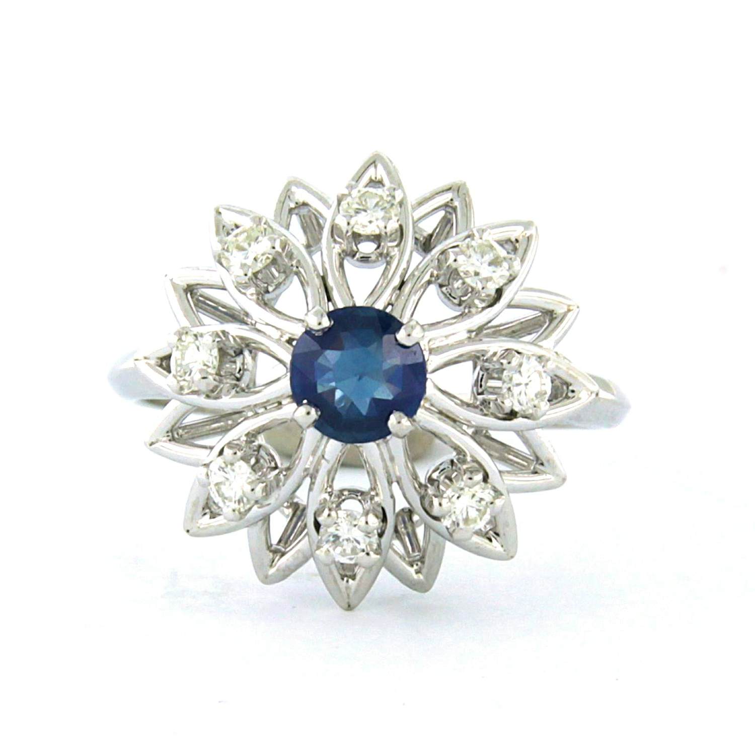 18k wit gouden ring bezet met saffier en briljant geslepen diamant 0.32 ct kopen? Bied vanaf 685!