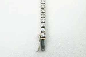 Chique Wit-gouden (14krt) & diamanten (2.40ct) "Tennis" dames-armband kopen? Bied vanaf 680!