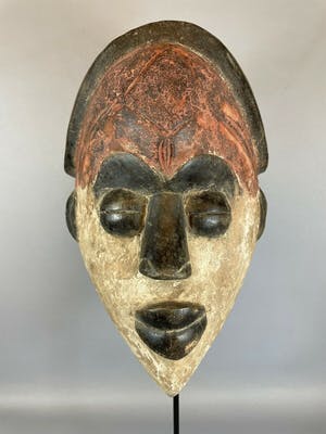 Bakongo - 210806 - Tribal used African mask from the Bakongo - Congo. kopen? Bied vanaf 40!