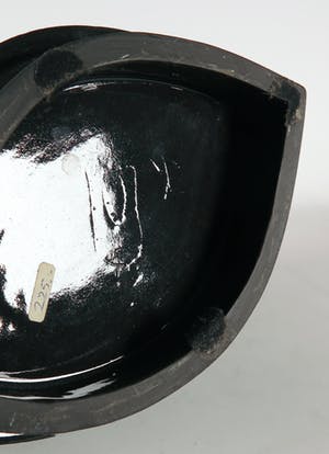 Jan Kamphuis - Aardewerk, Brede vaas met geschulpte rand kopen? Bied vanaf 1!