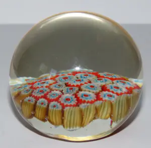 Glazen millefiori murano, glazen presse papier, blauw en rood kopen? Bied vanaf 150!