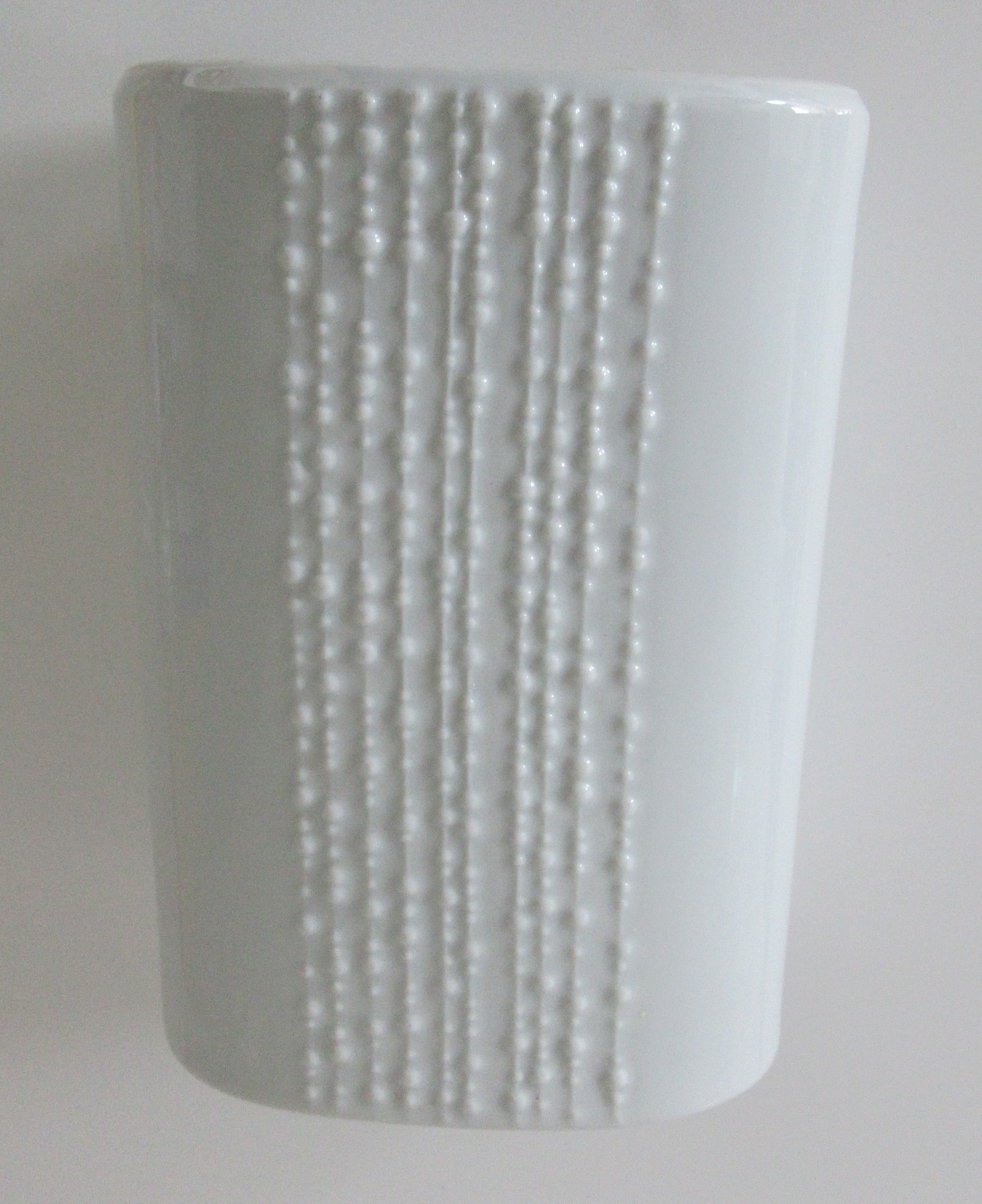 Naaman Porcelain Israel - Op Art Design ovale porseleinen vaas kopen? Bied vanaf 1!