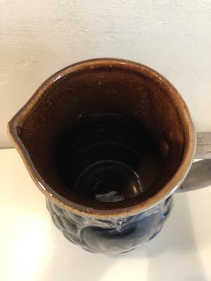 Niet of onleesbaar gesigneerd - Prachtige W-Germany keramiek kan en 5 mokken, in zeer goede staat kopen? Bied vanaf 1!