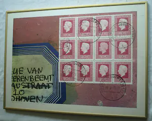Har Sanders - Ingelijste zeefdruk, Een vreemde postzegel – 1979 – Lijst, 51 x 71 cm kopen? Bied vanaf 40!