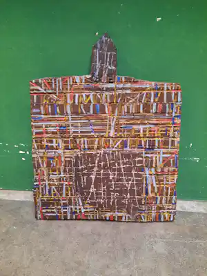 Hans van der Linde - Houtsnijwerk met verf verkocht voor € 40!