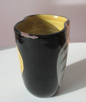 Luzerner Keramik - Vrij gevormd Fifties hand beschilderd vaasje kopen? Bied vanaf 19!