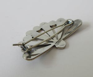 Niet of onleesbaar gesigneerd - Zilveren broche ingelegd met parelmoer uit Mexico kopen? Bied vanaf 1!