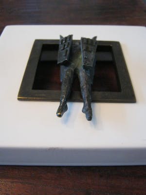 Brons (Onbekend) - Rob Verhoeven - wanddecoratie keramiek met verbronsd sculptuur - gesigneerd kopen? Bied vanaf 75!