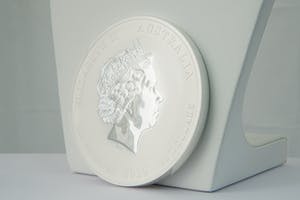 2426 -Puur zilveren 10$ Australia Elizabeth II Munt - Year of the Goat - kopen? Bied vanaf 120!