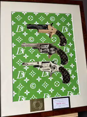 Death NYC - LV Revolvers kaufen? Bieten Sie von 100!