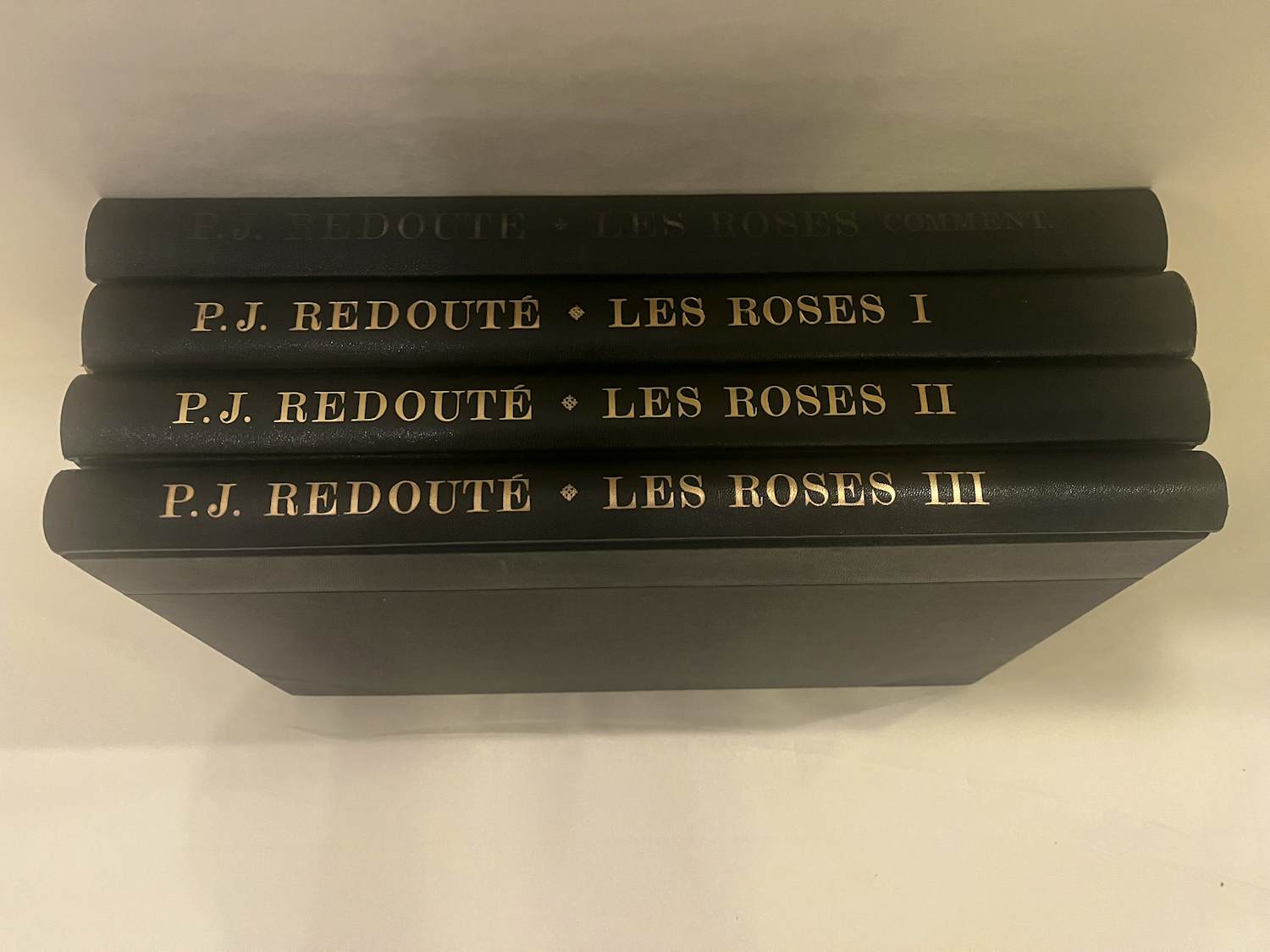 Pierre-Joseph Redoute - Les roses kopen? Bied vanaf 1200!
