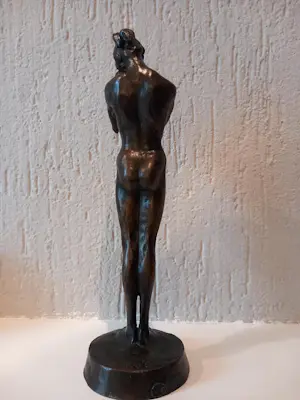 Kees Verkade - "aan het hart" bronzen beeld, moeder kind. kopen? Bied vanaf 1600!