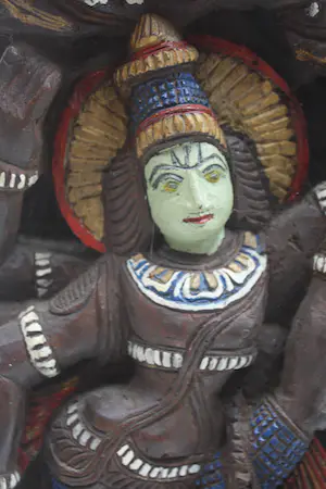 Niet of onleesbaar gesigneerd - Prachtige Oude Houten Relief Plaquette Zes Armige Shiva (19e eeuw) kopen? Bied vanaf 1!