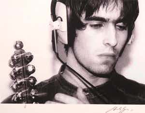 Michael Spencer Jones - Foto, Liam Gallagher verkocht voor € 1!
