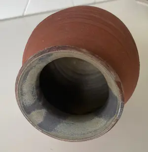 Niet of onleesbaar gesigneerd - Studio Keramisch vaasje kopen? Bied vanaf 1!