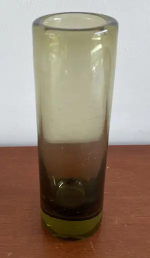 Per Lutken - Vintage olijf groen cilinder vaasje - Holmegaard kopen? Bied vanaf 28!