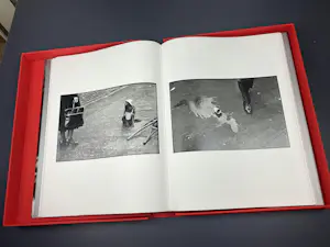 Elliott Erwitt - XXL Special Limited Edition gesigneerd/genummerd + gesigneerde Art Card kopen? Bied vanaf 750!