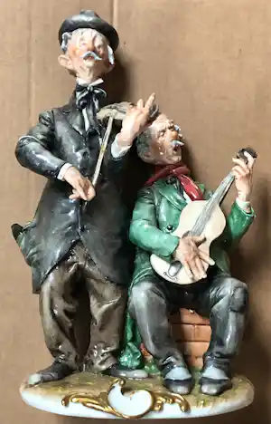 AcheterReal Fabbrica Capodimonte - Porseleinen Beeld G.Cappè Muzikanten 1961? Enchérissez de 245!