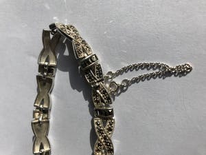 1e gehalte Zilver - en 2e gehalte Vintage set - armband en broche met marcasiet kopen? Bied vanaf 50!