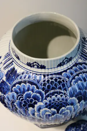 Porceleyne Fles - Royal Delft Dekselvaas kopen? Bied vanaf 150!