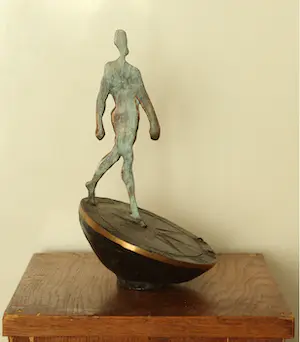 Desiree Tonnaer - Bronzen beeld : Beeldmerk Rabobank | Mens op Zonnewijzer kopen? Bied vanaf 90!