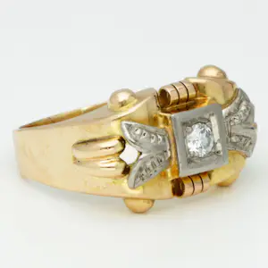 Bi color gouden tankring bezet met een briljant geslepen diamant van ca. 0.15 ct kopen? Bied vanaf 390!